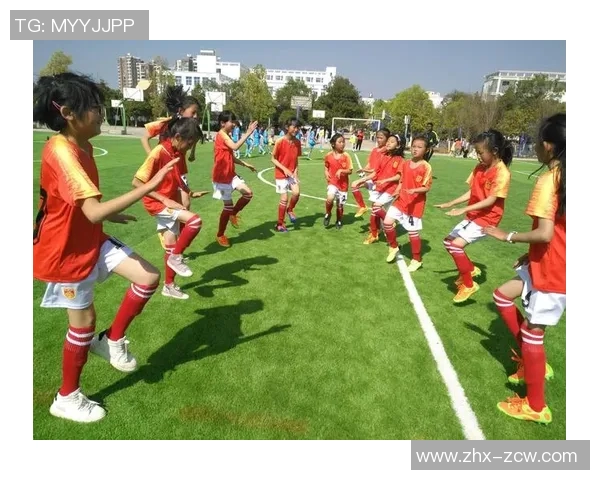 足球发箍的魅力与功能解析让你在球场上尽显风采与个性